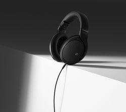 HD 550