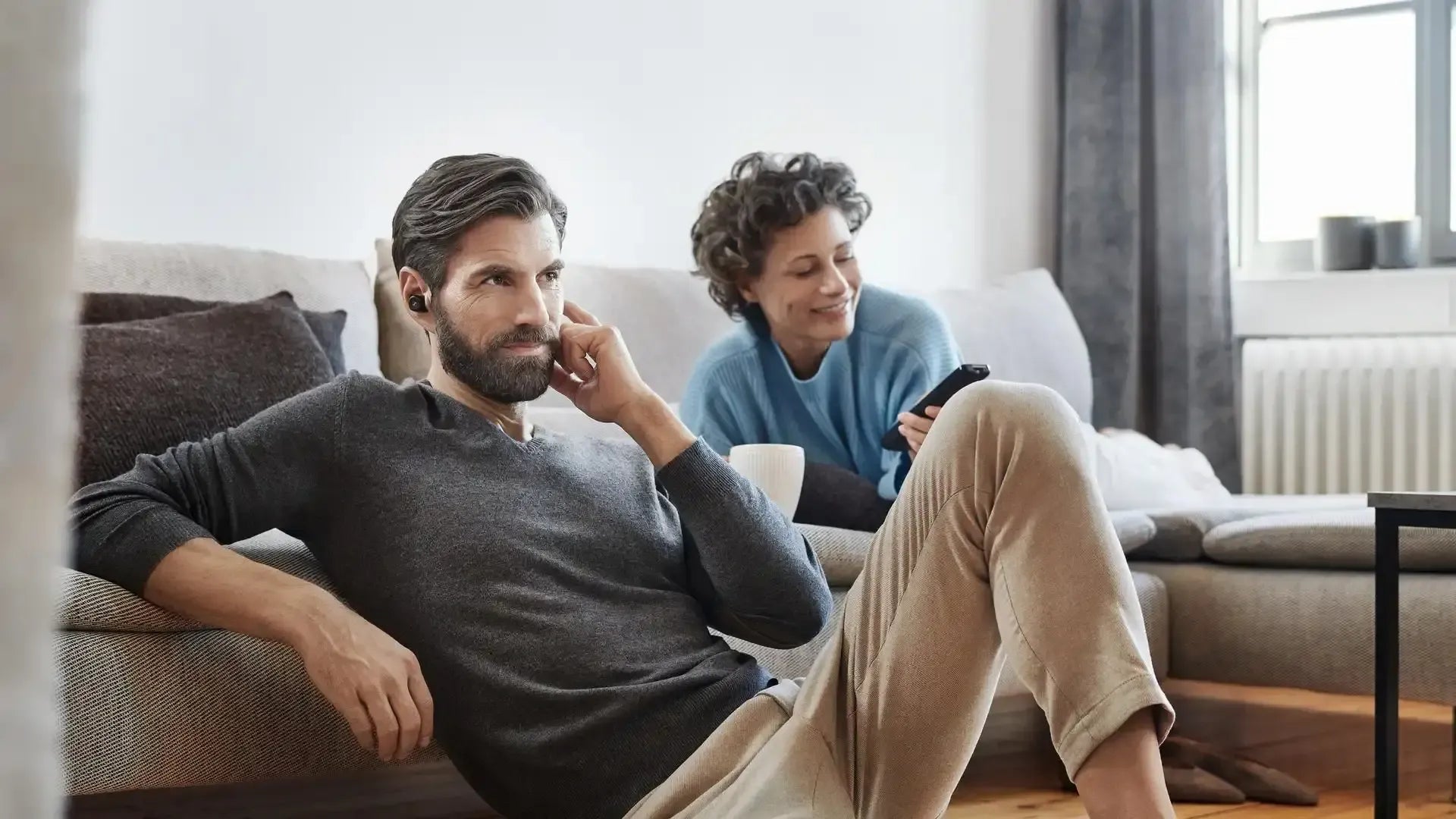 Bagaimana headphone TV akan mengubah pengalaman menonton Anda